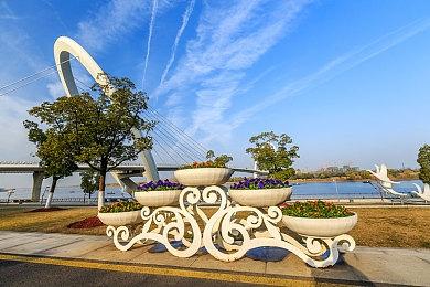 帮派模拟游戏《Crimerunner》上线Steam 支持中文